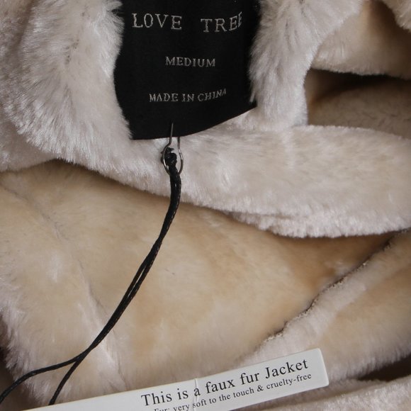 LOVE TREE Medium Faux Fur/Suede Sleeveless Jacket - Picture 4 of 8